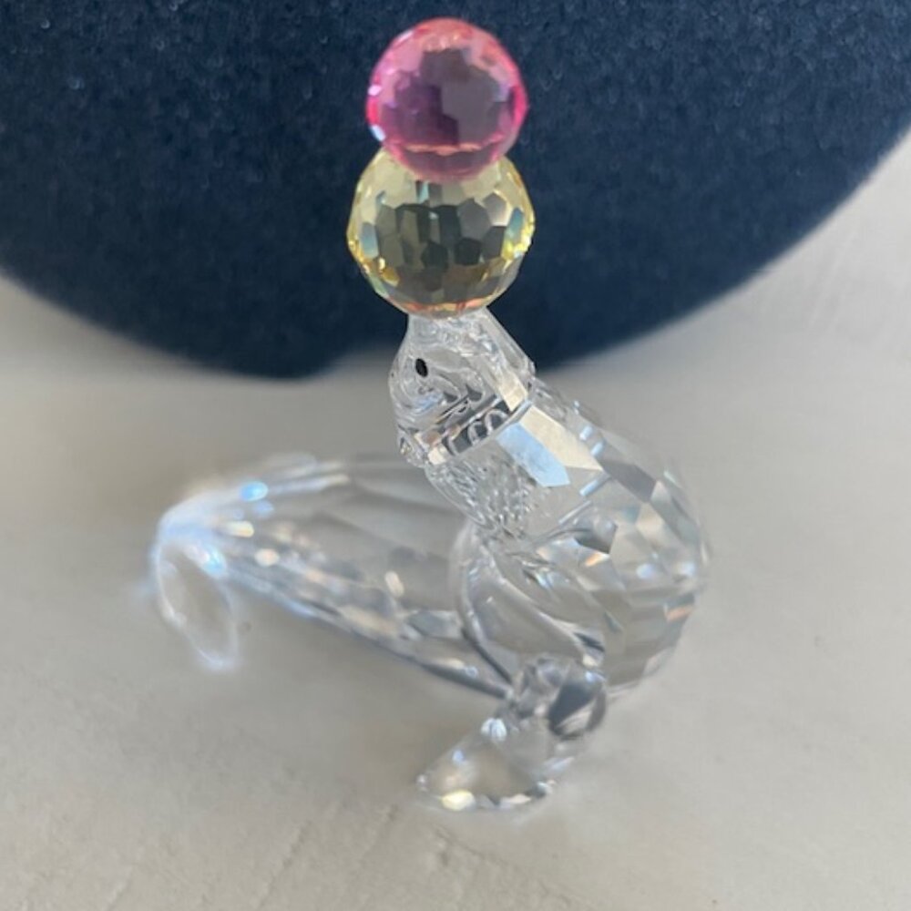 SWAROVSKI CRYSTAL PLAYING SEAL #622526 IN BOX RETIRED PRE-OWNED